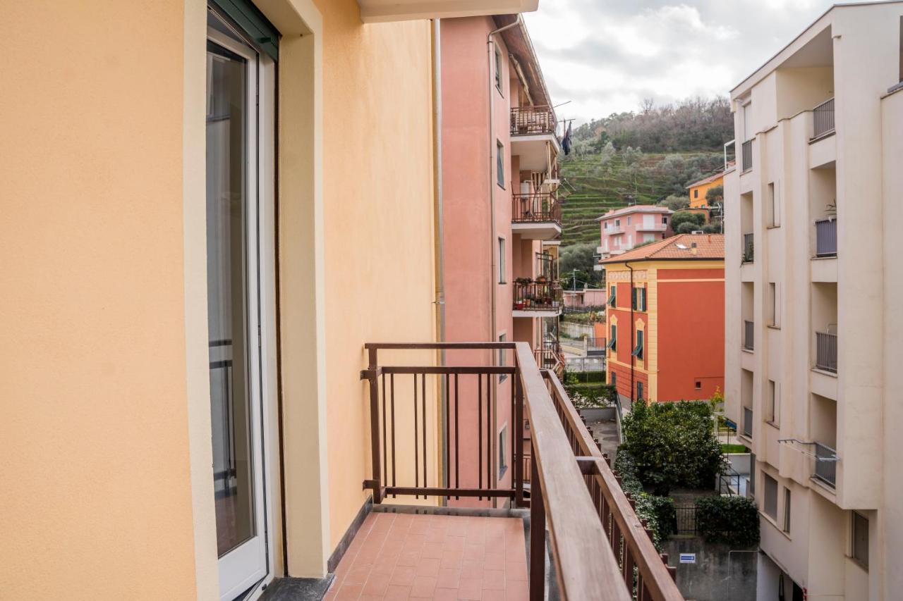 شقة 021 - Casa Ponente Con Terrazzo - Centro Citta, Carruggio E Mare Baia Del Silenzio A 500 M سيستري ليفانتي المظهر الخارجي الصورة