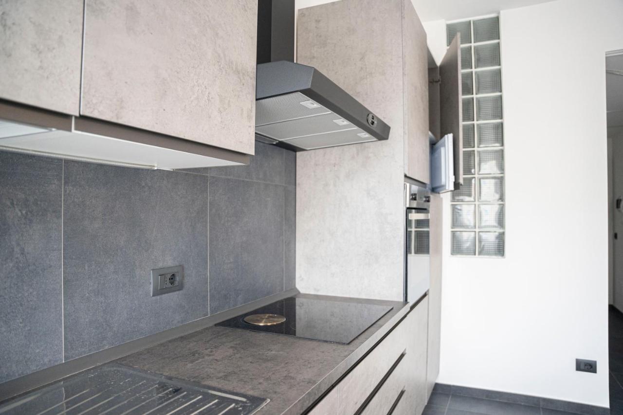 شقة 021 - Casa Ponente Con Terrazzo - Centro Citta, Carruggio E Mare Baia Del Silenzio A 500 M سيستري ليفانتي المظهر الخارجي الصورة