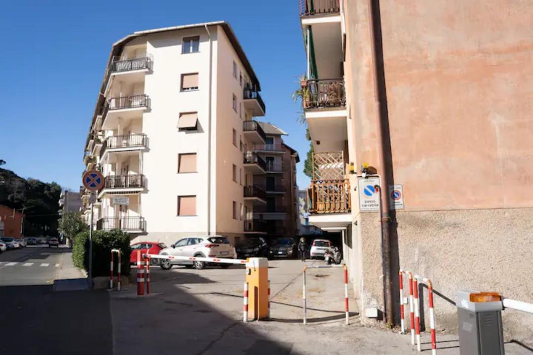 شقة 021 - Casa Ponente Con Terrazzo - Centro Citta, Carruggio E Mare Baia Del Silenzio A 500 M سيستري ليفانتي المظهر الخارجي الصورة